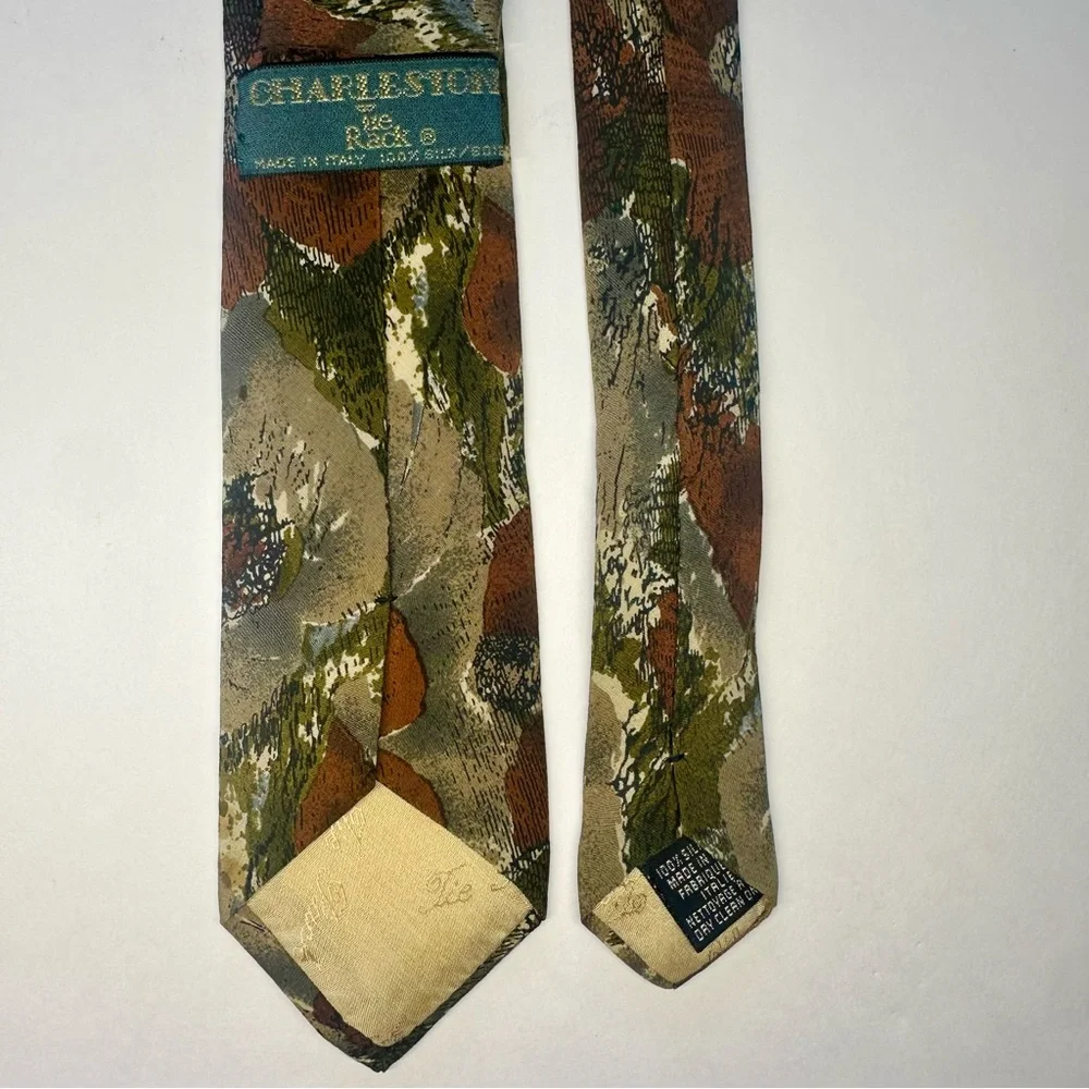 TIE RACK Charleston Abstract Floral Green Brown Slim Italian Silk Tie, 2.5”